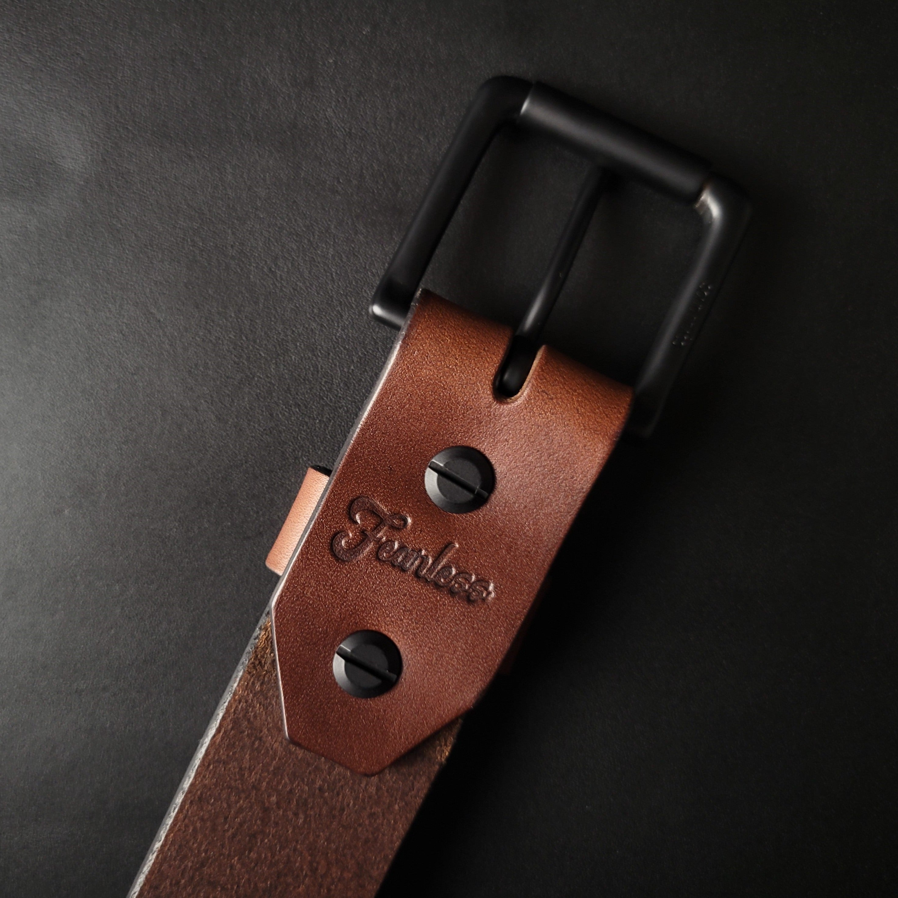 BROWN LEATHER BELT - black matte buckle