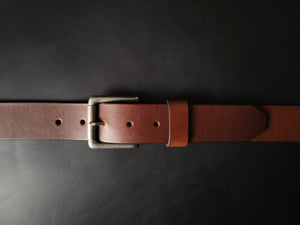 BROWN LEATHER BELT - nickel matte buckle