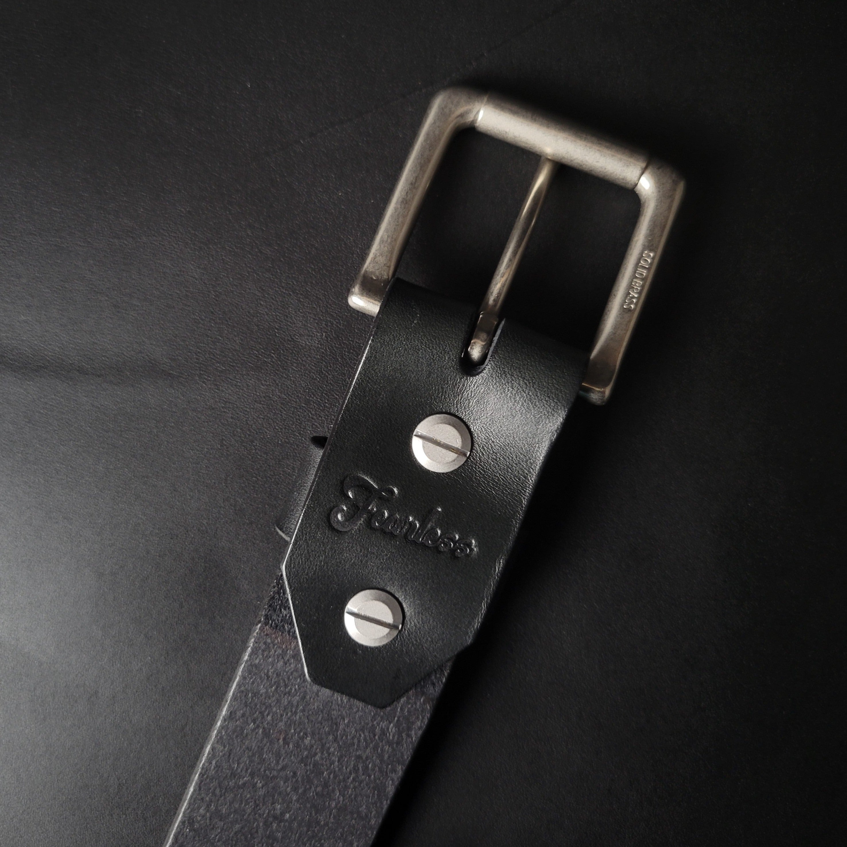 BLACK LEATHER BELT - nickel matte buckle