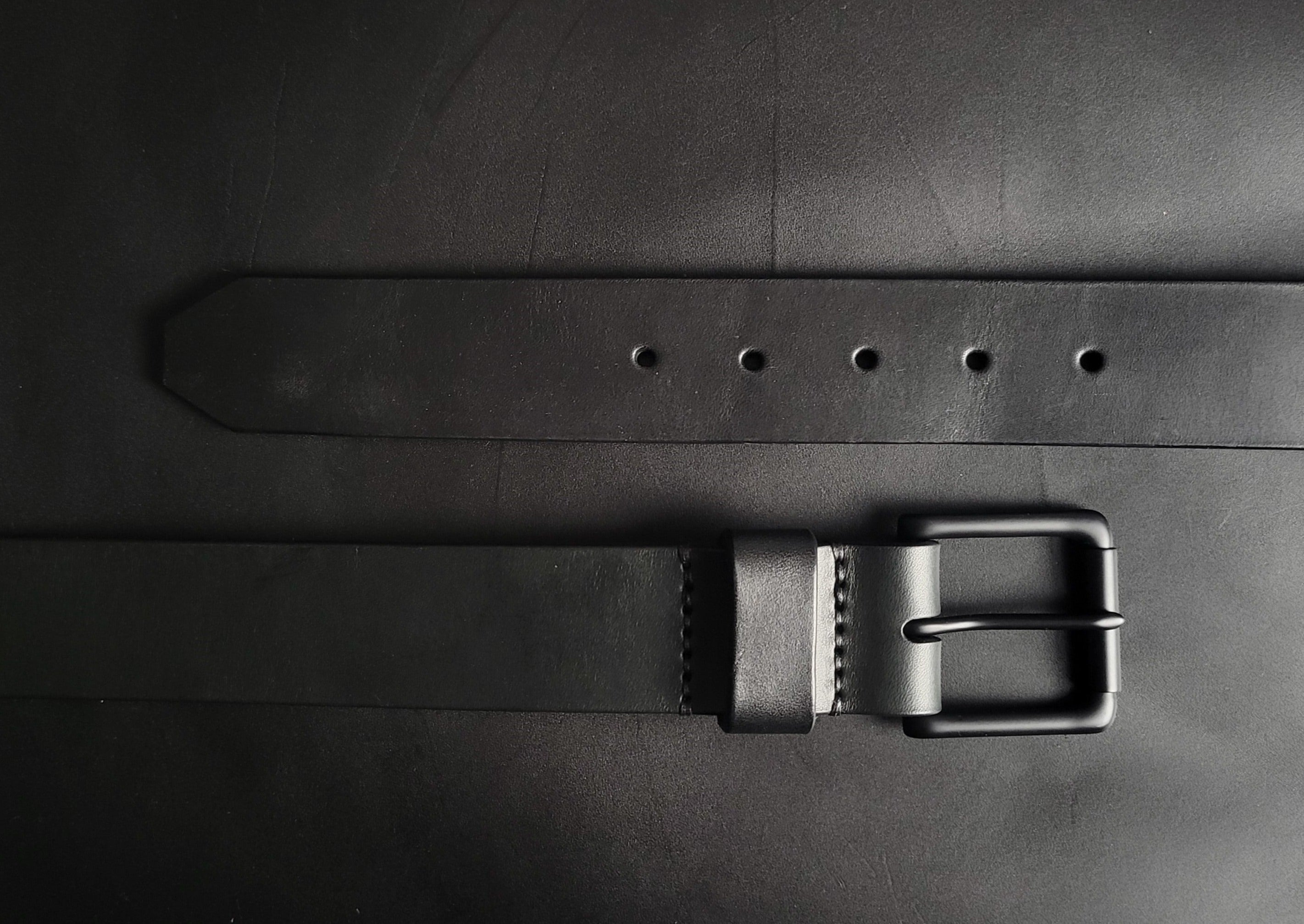 stitched ALL BLACK LEATHER BELT