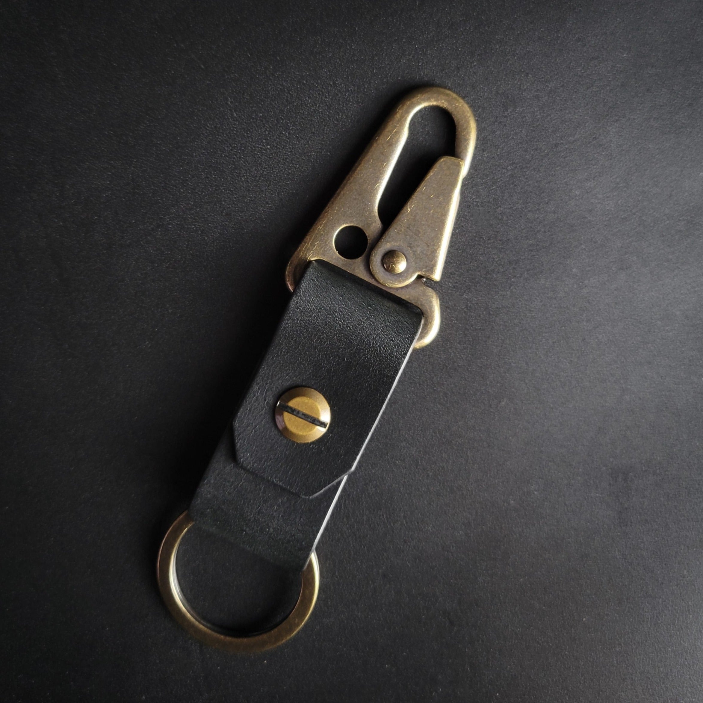 BLACK LEATHER KEYRING - antique brass hardware