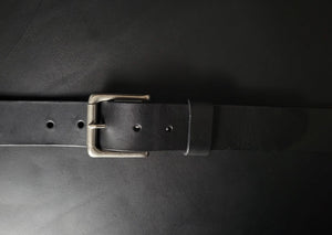 stitched BLACK LEATHER BELT - nickel matte buckle