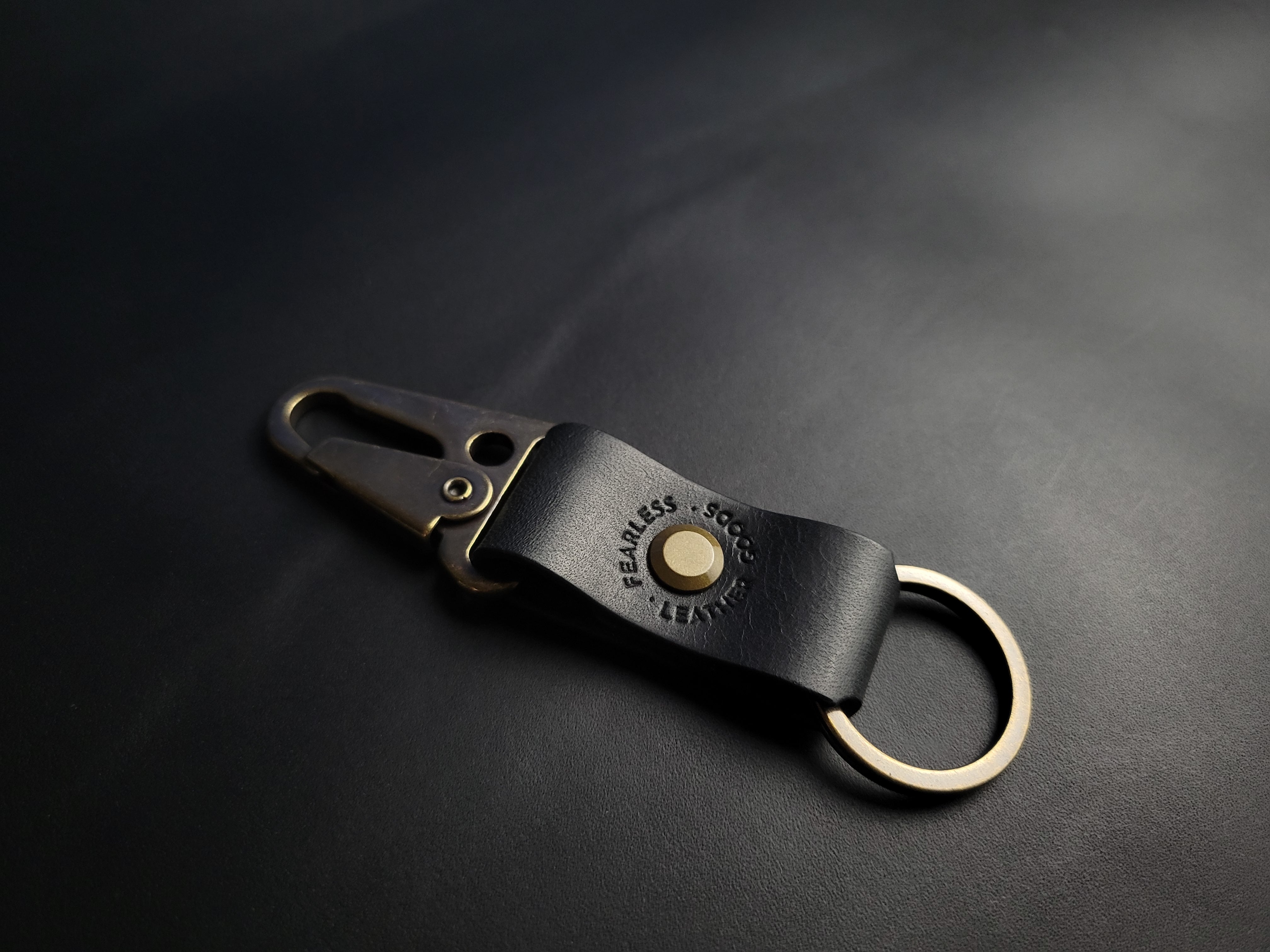 BLACK LEATHER KEYRING - antique brass hardware